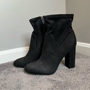 Circus by Sam Edelman Black Heeled Boots with Suede Finish